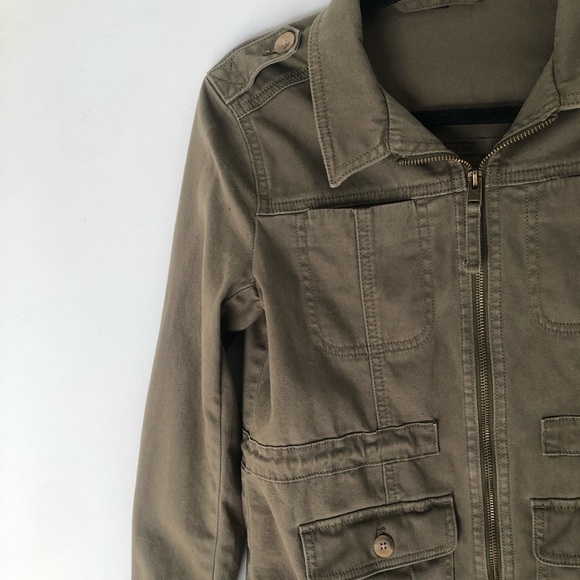 Express Utility Style Jacket - Picture 2 of 6